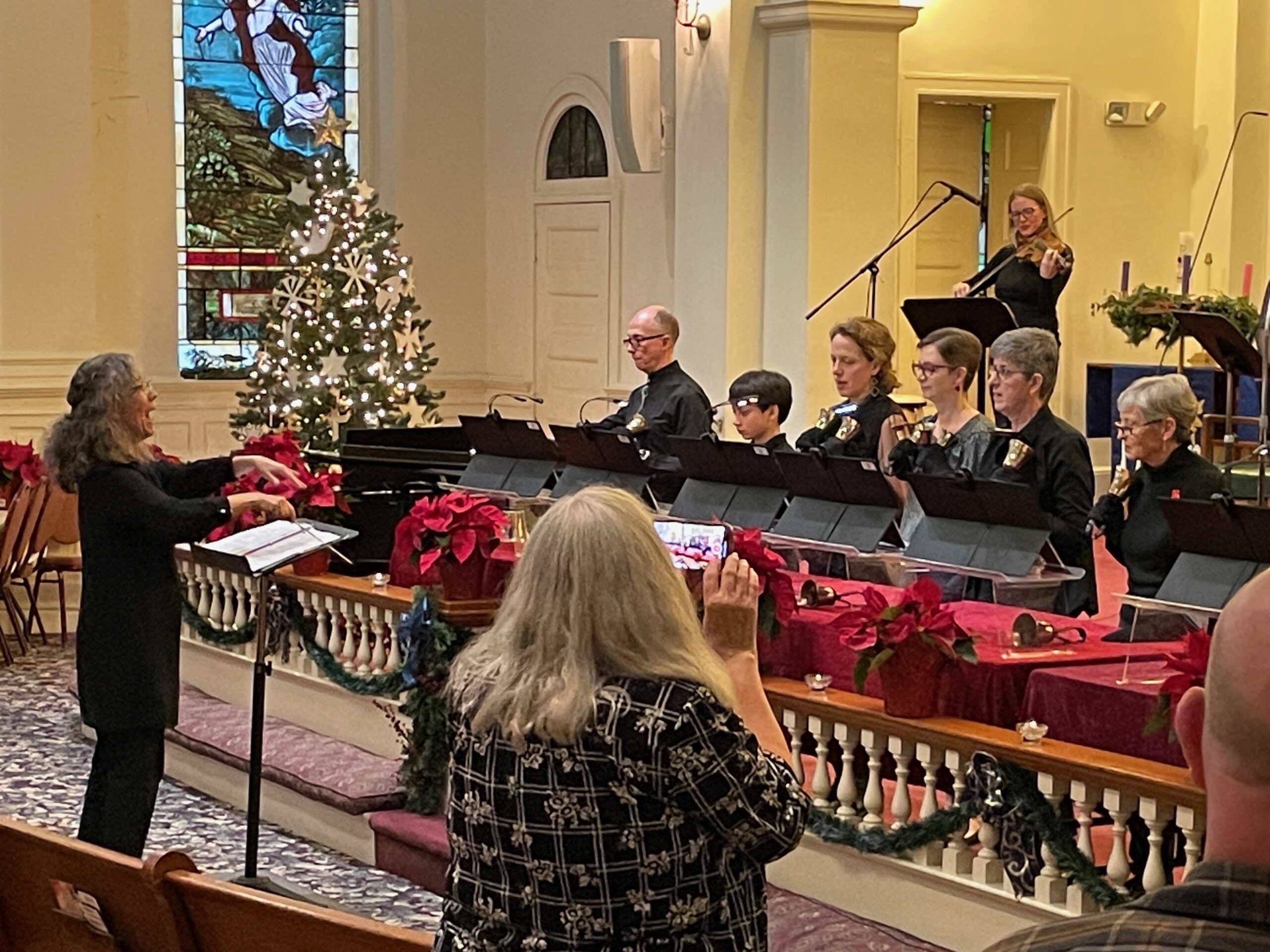 St. Paul UMC Music Director Leading 2023 Candlelight Concert